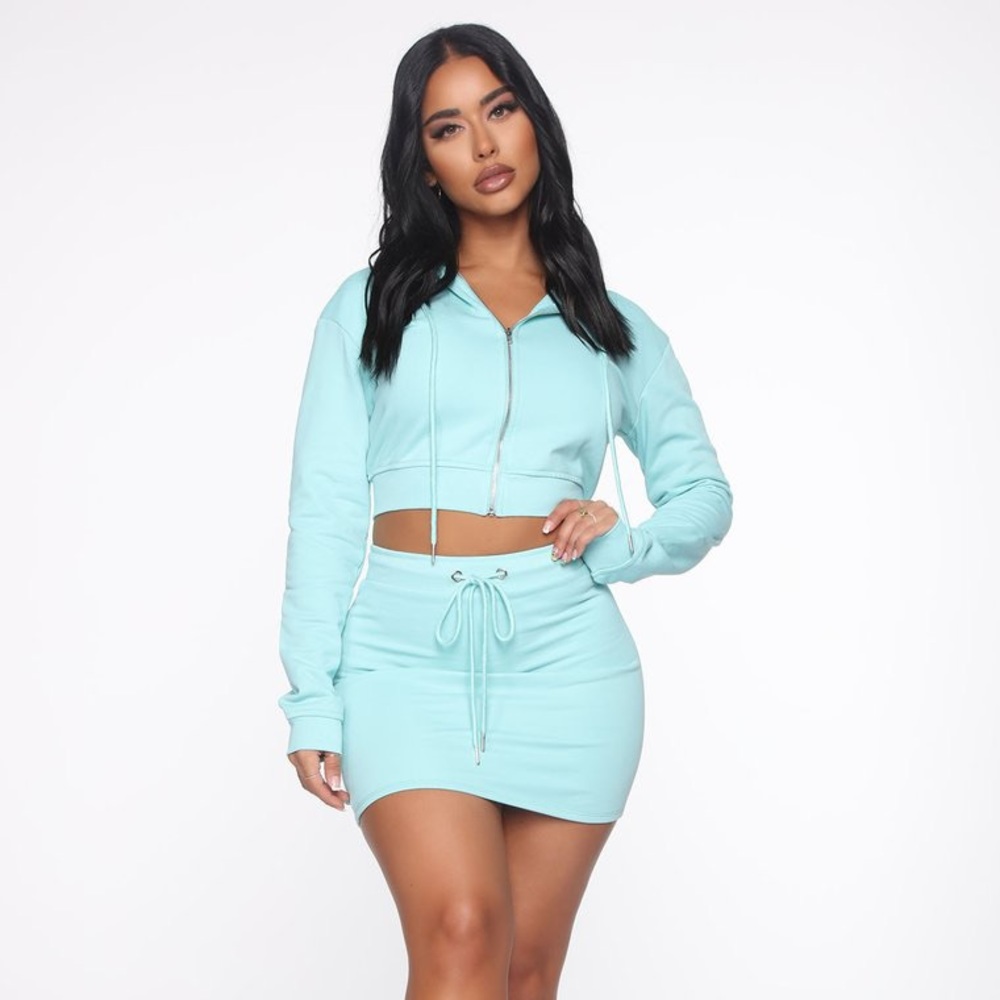 BLUE FASHION NOVA LOUNGE SKIRT SET🦋